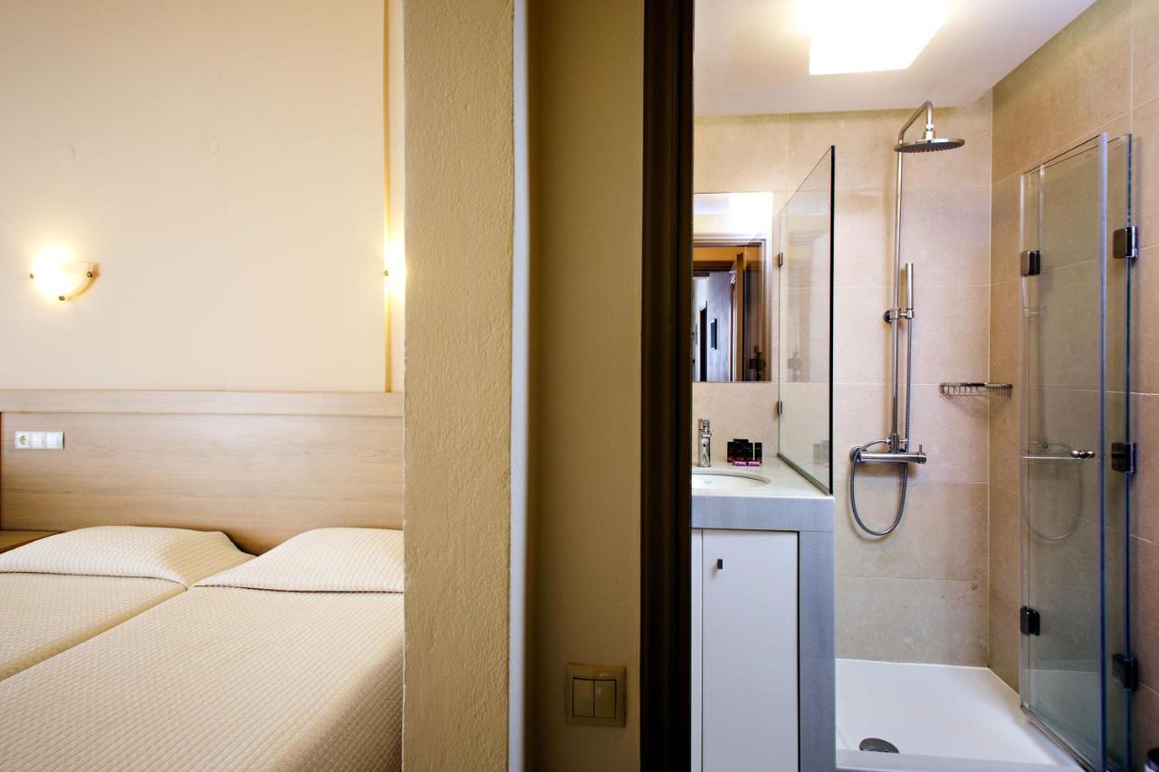 Lefka Apartments Parigoria Екстер'єр фото