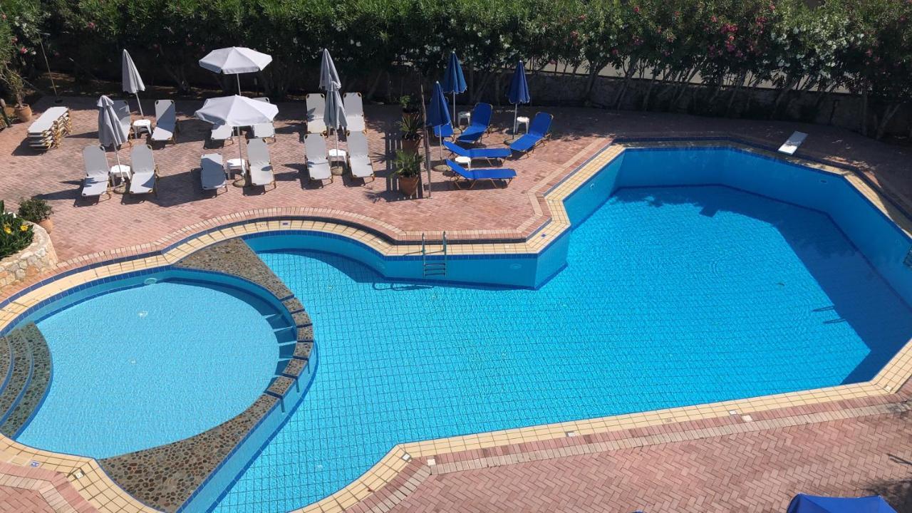 Lefka Apartments Parigoria Екстер'єр фото